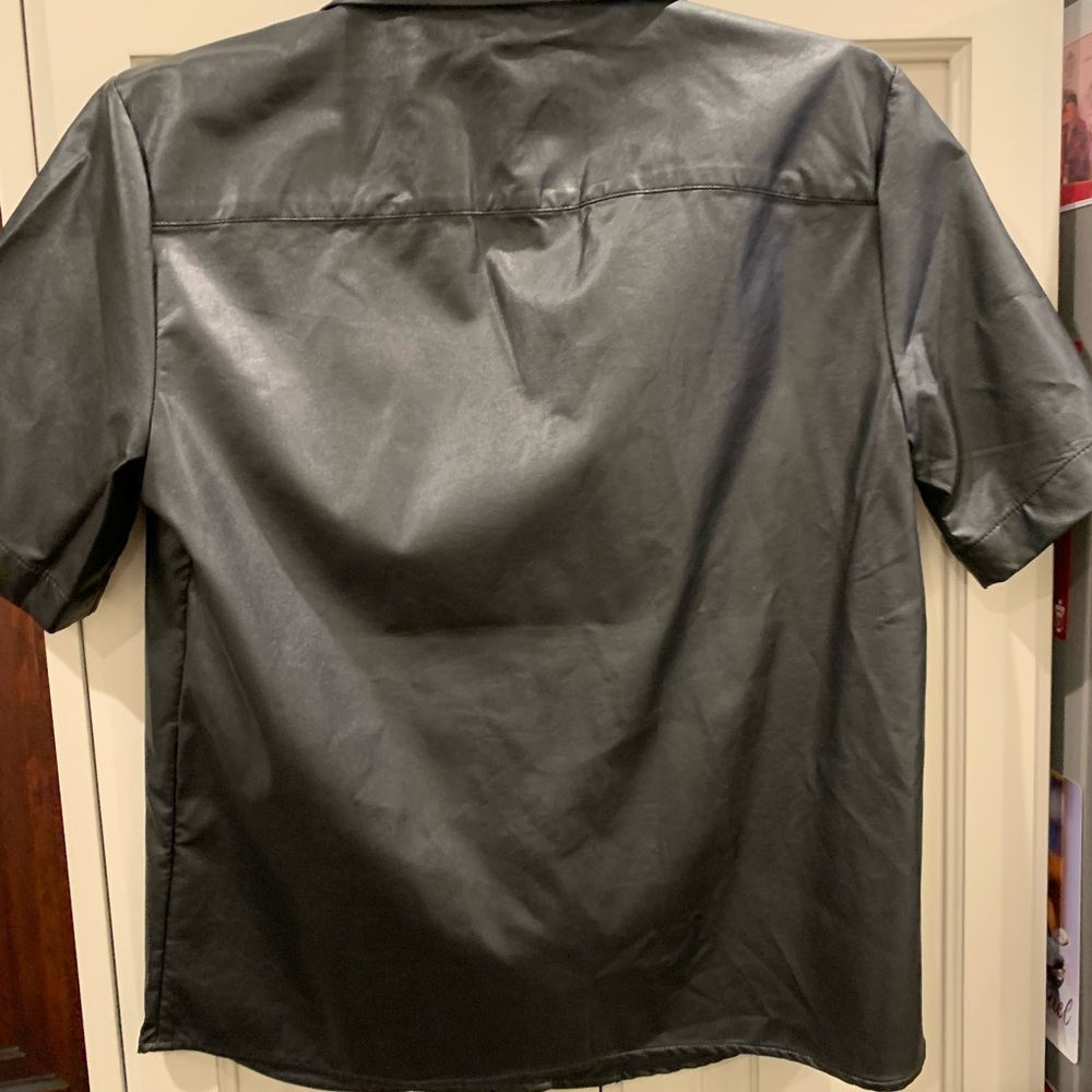 Banana Republic Faux Leather Short Sleeve Shirt - Picture 4 of 7